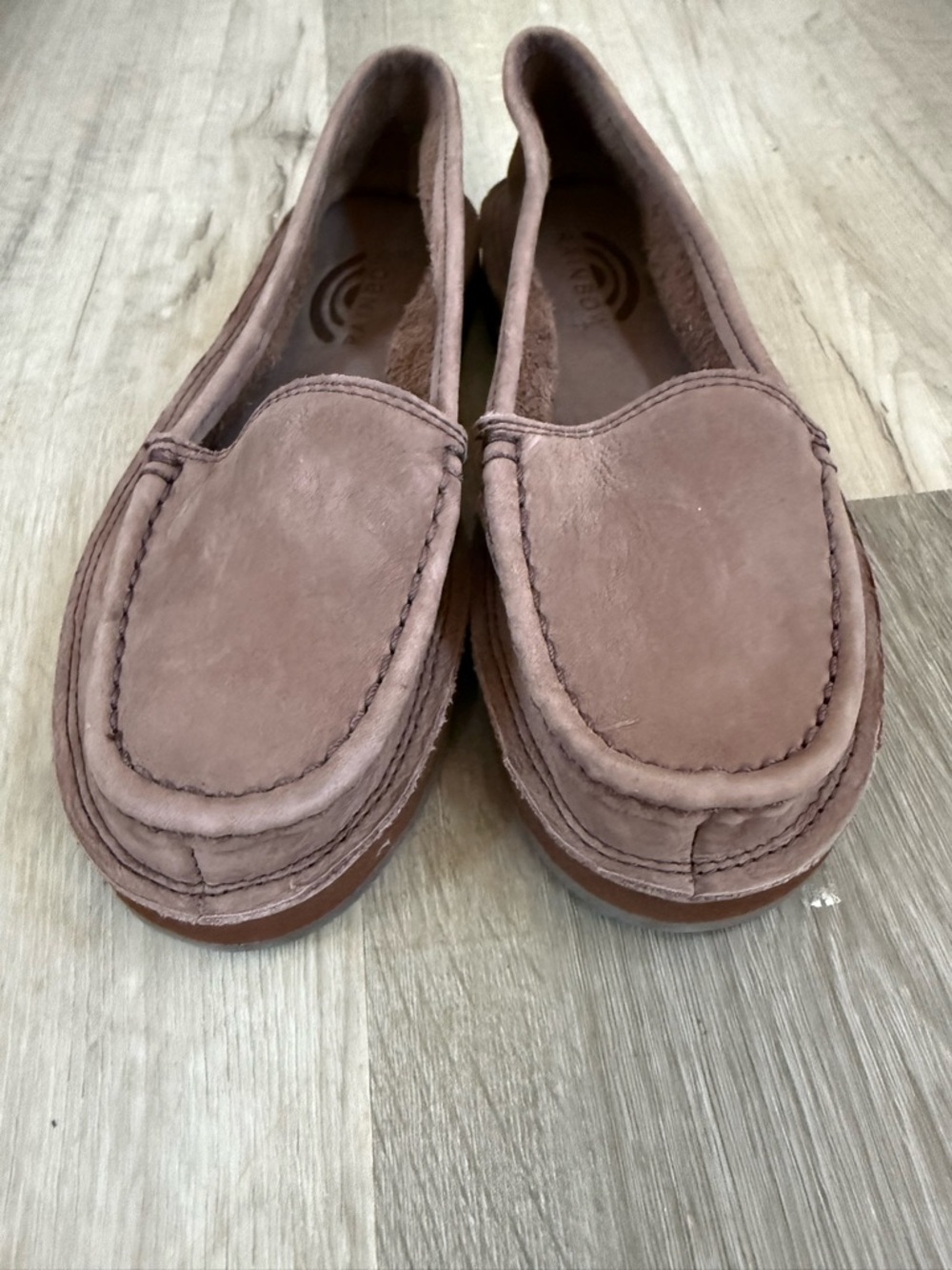 Rainbow women’s 7 leather Loafers - Like New! - Picture 2 of 7